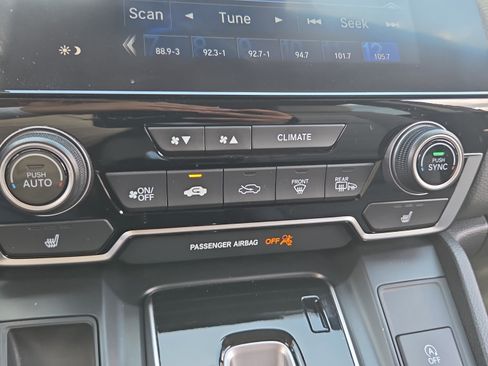 Certified 2020 Honda CR-V EX-L image 29