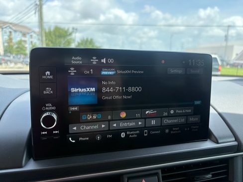 Used 2023 Honda Pilot EX-L image 19