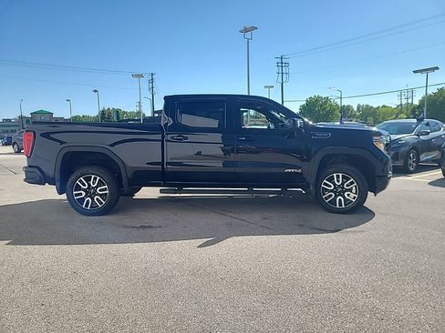 Used 2020 GMC Sierra 1500 AT4 w/ AT4 Premium Package AWD/4WD image 8