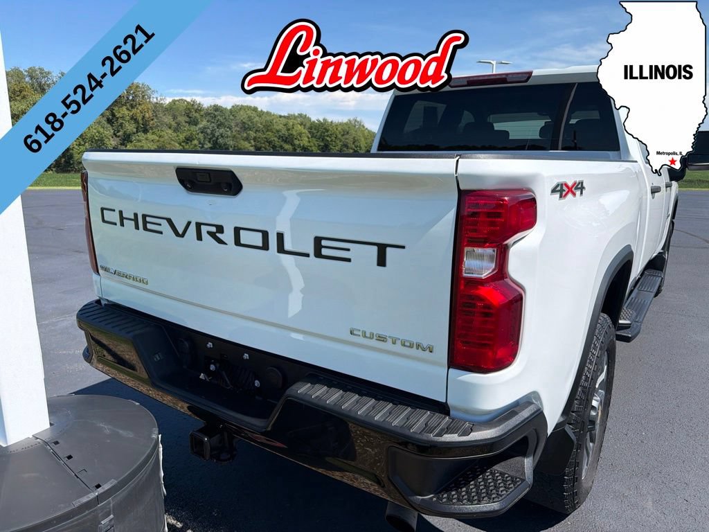 Used 2024 Chevrolet Silverado 2500 Custom w/ Custom Convenience Package AWD/4WD image 3