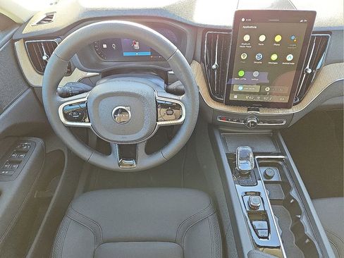 New 2026 Volvo XC60 B5 Core w/ Climate Package image 18