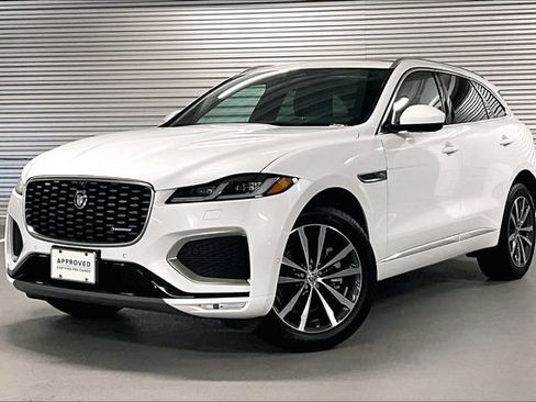 Certified 2024 Jaguar F-PACE R-Dynamic S image 1