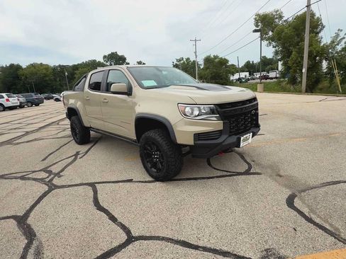 Certified 2021 Chevrolet Colorado ZR2 w/ ZR2 Dusk Special Edition AWD/4WD image 2