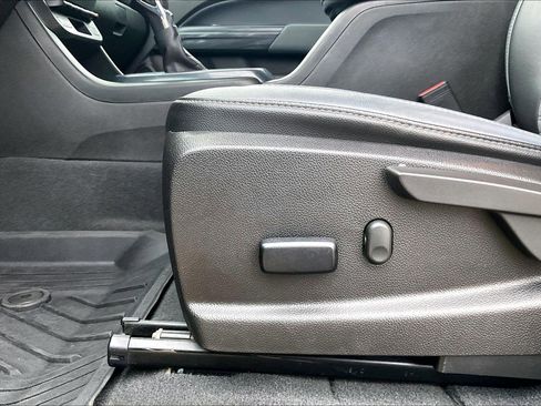 Used 2022 Chevrolet Colorado Z71 image 16