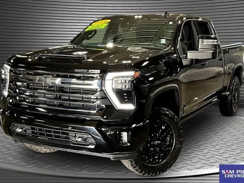 Used 2024 Chevrolet Silverado 2500 High Country w/ Midnight Edition AWD/4WD image 1