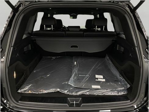 Certified 2025 Mercedes-Benz GLB 250 4MATIC image 5