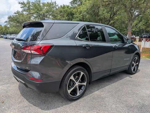 Used 2023 Chevrolet Equinox LT FWD image 4