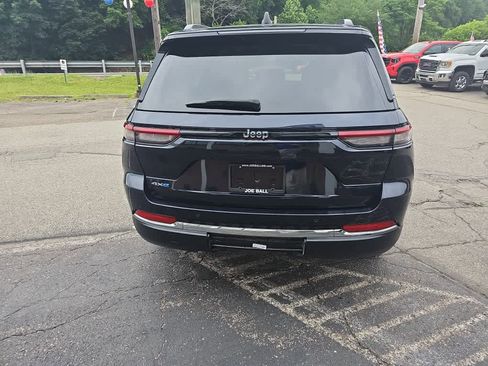 Used 2024 Jeep Grand Cherokee Limited 4xe image 8