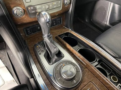 Used 2015 INFINITI QX80 4WD w/ Driver's Assistance Package image 9