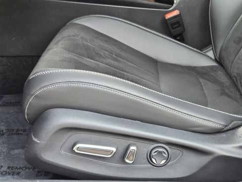 Certified 2025 Acura Integra A-Spec image 24