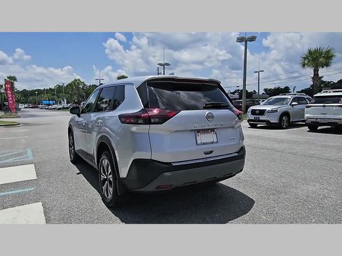 Used 2023 Nissan Rogue SV FWD image 30