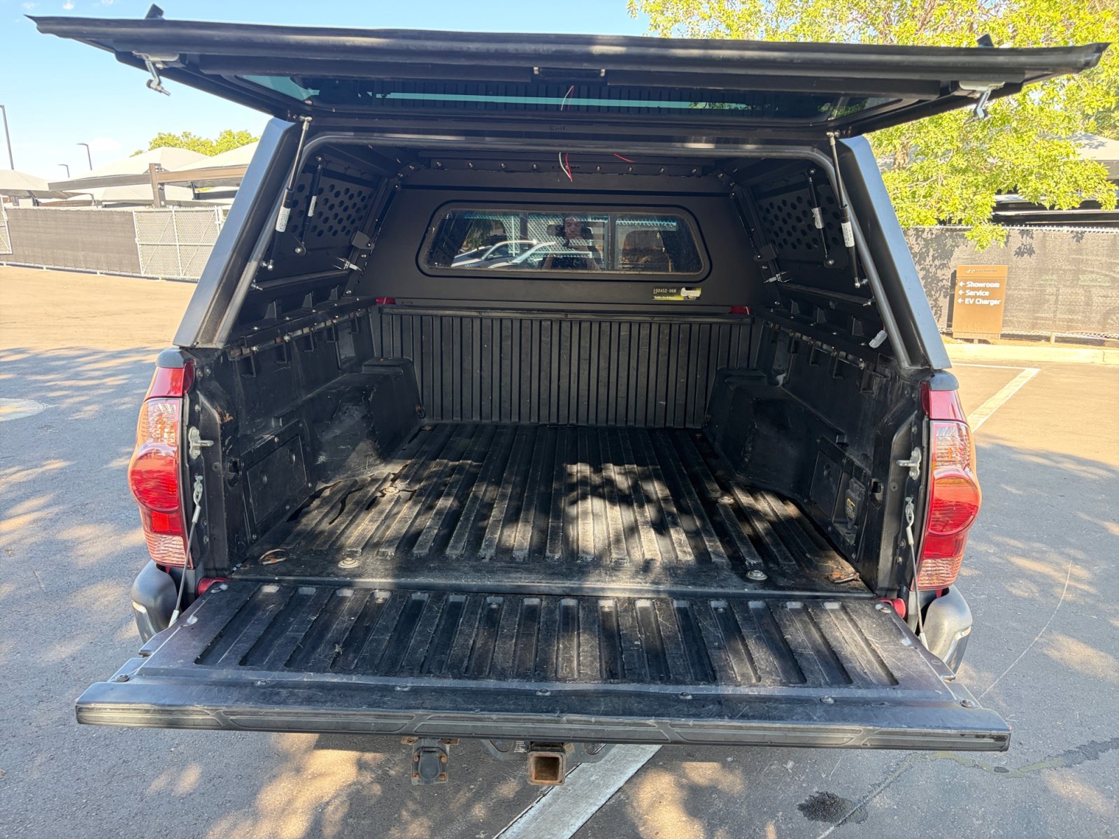 Used 2005 Toyota Tacoma 4x4 Double Cab w/ TRD Off-Road Pkg #2 image 27