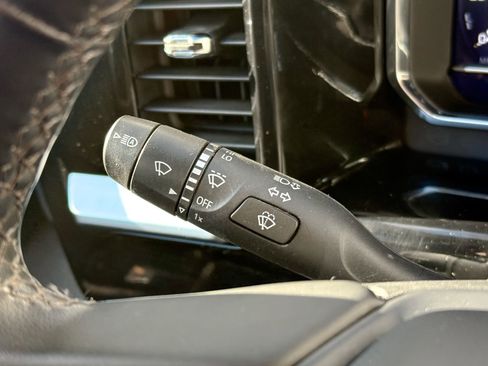 Used 2023 Chevrolet Silverado 1500 RST image 23