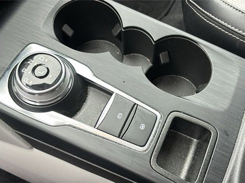 Used 2024 Ford Escape Platinum w/ Premium Technology Package image 22