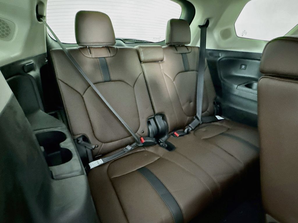 New 2026 Honda Pilot Touring image 38
