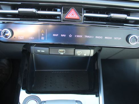 New 2026 Kia Niro EX w/ EX Premium Package FWD image 41