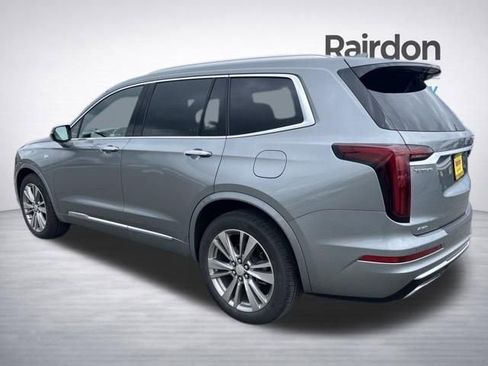 Used 2023 Cadillac XT6 Premium Luxury image 5
