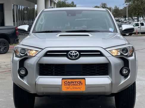 Used 2024 Toyota 4Runner TRD Off-Road image 6