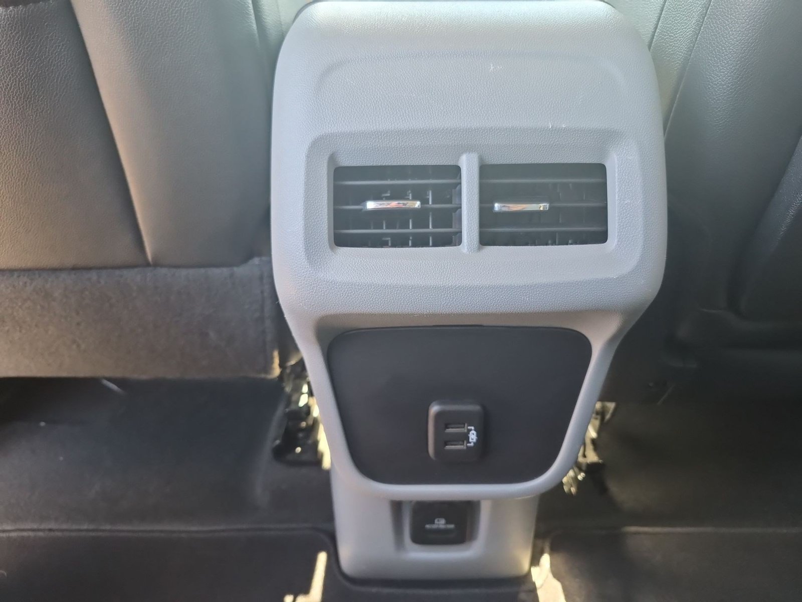 Certified 2024 GMC Terrain SLT AWD/4WD image 20