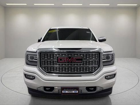 Used 2017 GMC Sierra 1500 Denali w/ Denali Ultimate Package image 2
