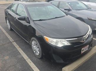 Used 2014 Toyota Camry LE FWD video 1