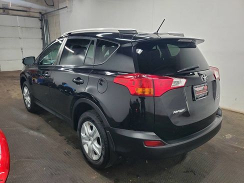 Used 2015 Toyota RAV4 LE AWD/4WD image 5