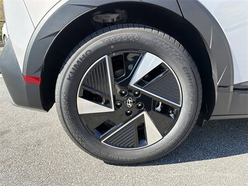 New 2026 Hyundai Ioniq 5 SEL image 15