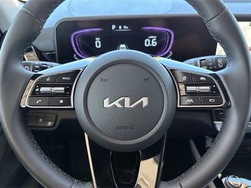 New 2025 Kia Seltos S image 28