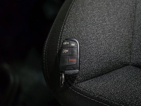 Used 2023 RAM ProMaster 2500 image 31