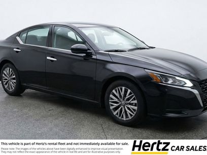 Used 2025 Nissan Altima 2.5 SV