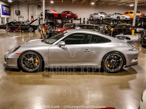 Used 2016 Porsche 911 GT3 RWD image 19