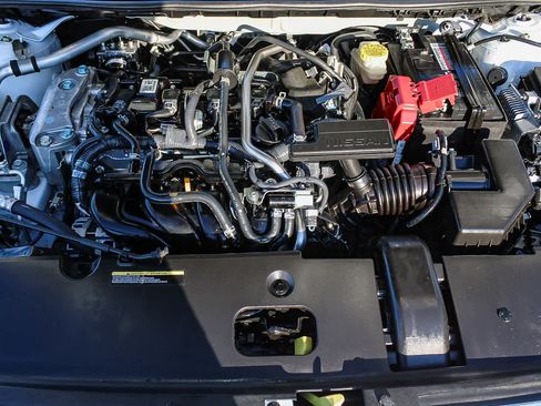 Used 2024 Nissan Sentra SR image 27