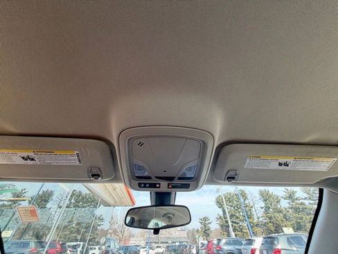 Used 2018 Chevrolet Impala LS image 28