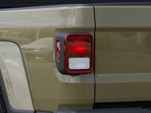 New 2025 Jeep Gladiator Sport AWD/4WD image 10
