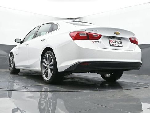 Used 2023 Chevrolet Malibu LT image 47