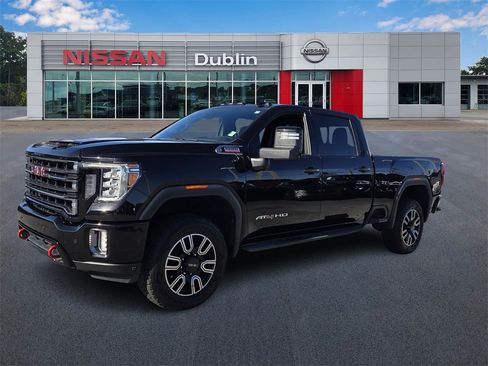 Used 2022 GMC Sierra 2500 AT4 w/ AT4 Premium Plus Package image 1