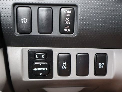 Used 2014 Toyota Tacoma V6 image 29