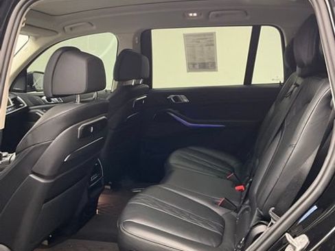 Used 2023 BMW X7 xDrive40i AWD/4WD image 6