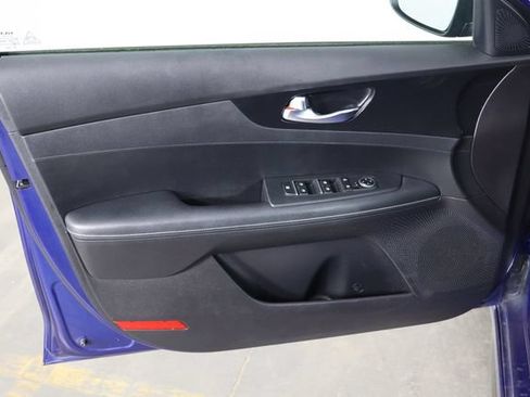 Used 2021 Kia Forte GT-Line FWD image 19