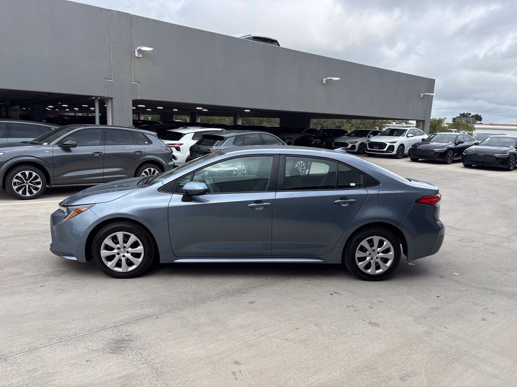 Used 2026 Toyota Corolla LE FWD image 14