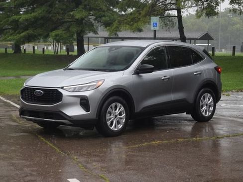 Used 2024 Ford Escape Active w/ Tech Pack #1 FWD image 20
