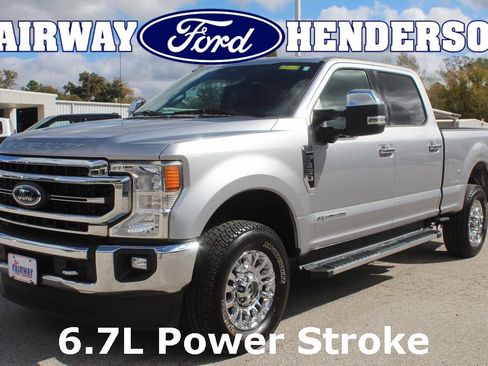 Used 2021 Ford F350 Lariat w/ Chrome Package image 3