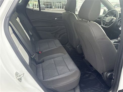 Used 2024 Chevrolet Trax RS w/ Driver Confidence Package image 24