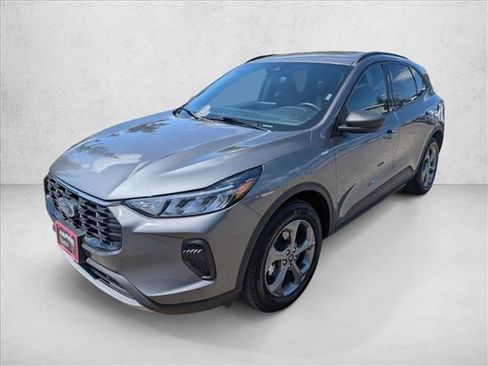 Used 2025 Ford Escape ST-Line AWD/4WD image 1