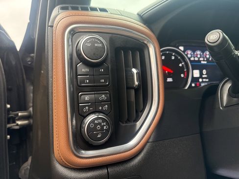 Used 2023 Chevrolet Silverado 3500 High Country w/ Safety Package II image 20