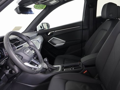 Used 2025 Audi Q3 2.0T Premium w/ Convenience Package image 20