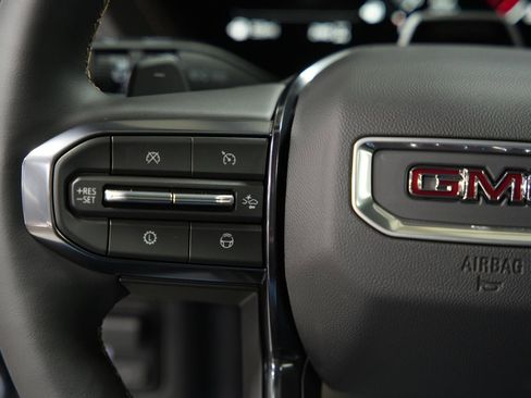 New 2026 GMC Yukon XL AT4 w/ AT4 Premium Plus Package image 42