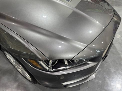 Used 2019 Jaguar XE Prestige AWD/4WD image 17