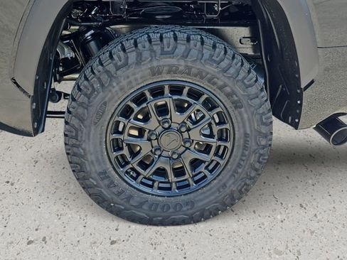 New 2026 Toyota Tundra SR5 AWD/4WD image 32