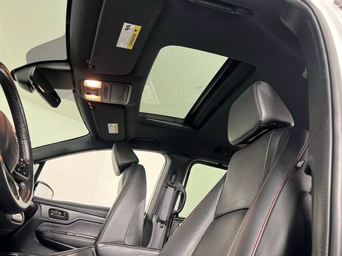 Used 2024 Honda Odyssey Sport image 21